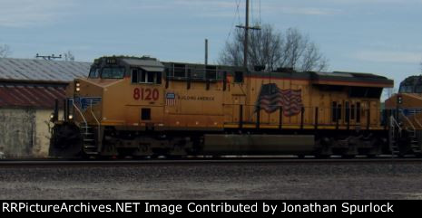 UP 8120, conductor's side view